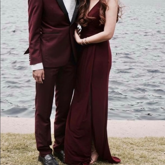 Prom Dress - Picture 2 of 6